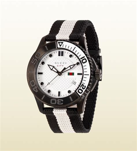 montre gucci sport